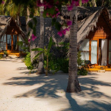 81 Palms Resort Nemberala Buitenkant foto