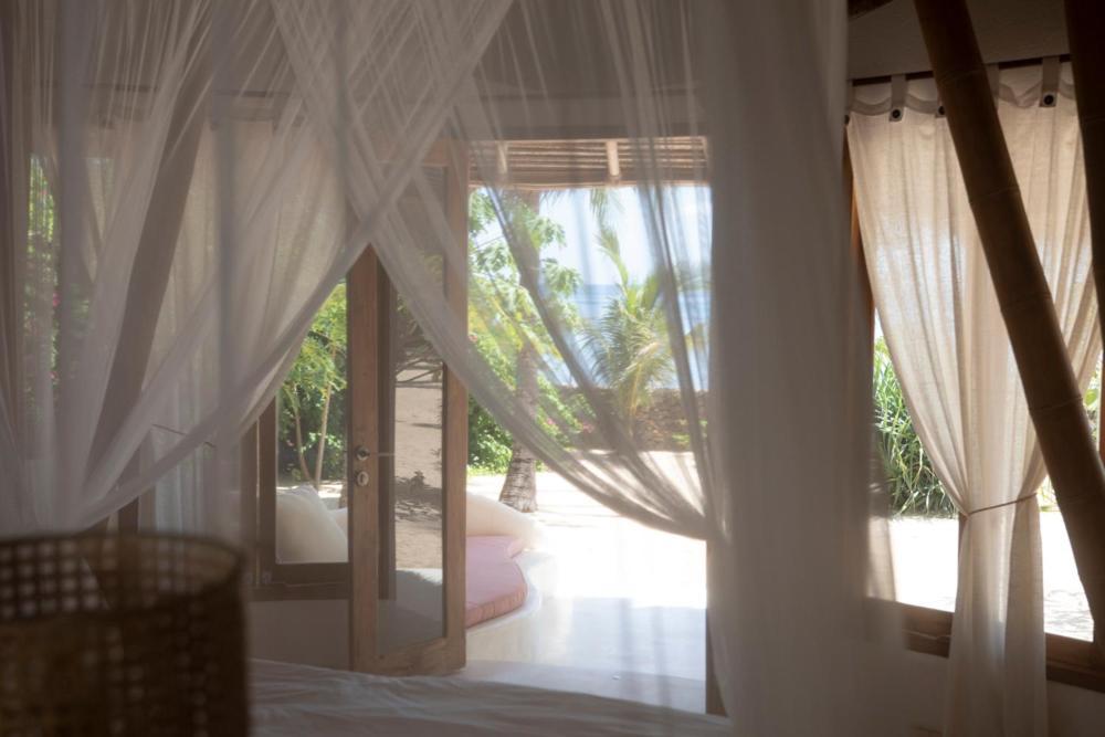 81 Palms Resort Nemberala Kamer foto